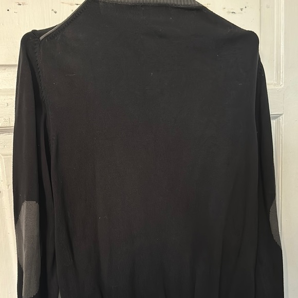 Emporio Armani Black V-Neck Sweater with Classic Pullover Style - Picture 3 of 13